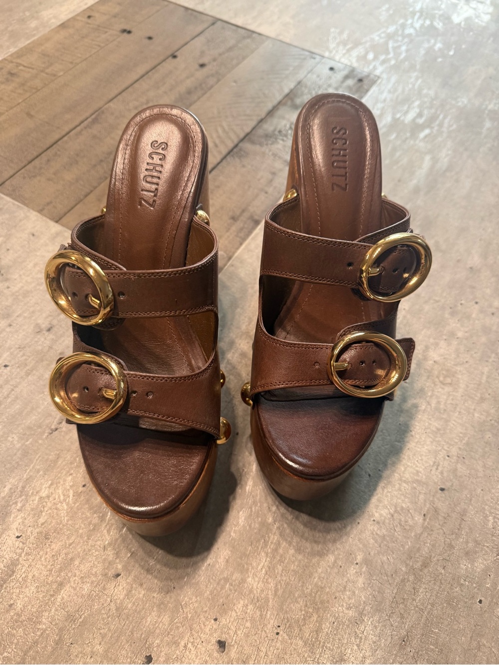 SCHUTZ Juno Brown Leather Platform Slide Sandals with Gold Accents - Picture 6 of 12